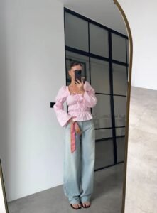 LIGHT BLUE BAGGY JEANS WITH STONE EMBROIDERY ON THE BACK