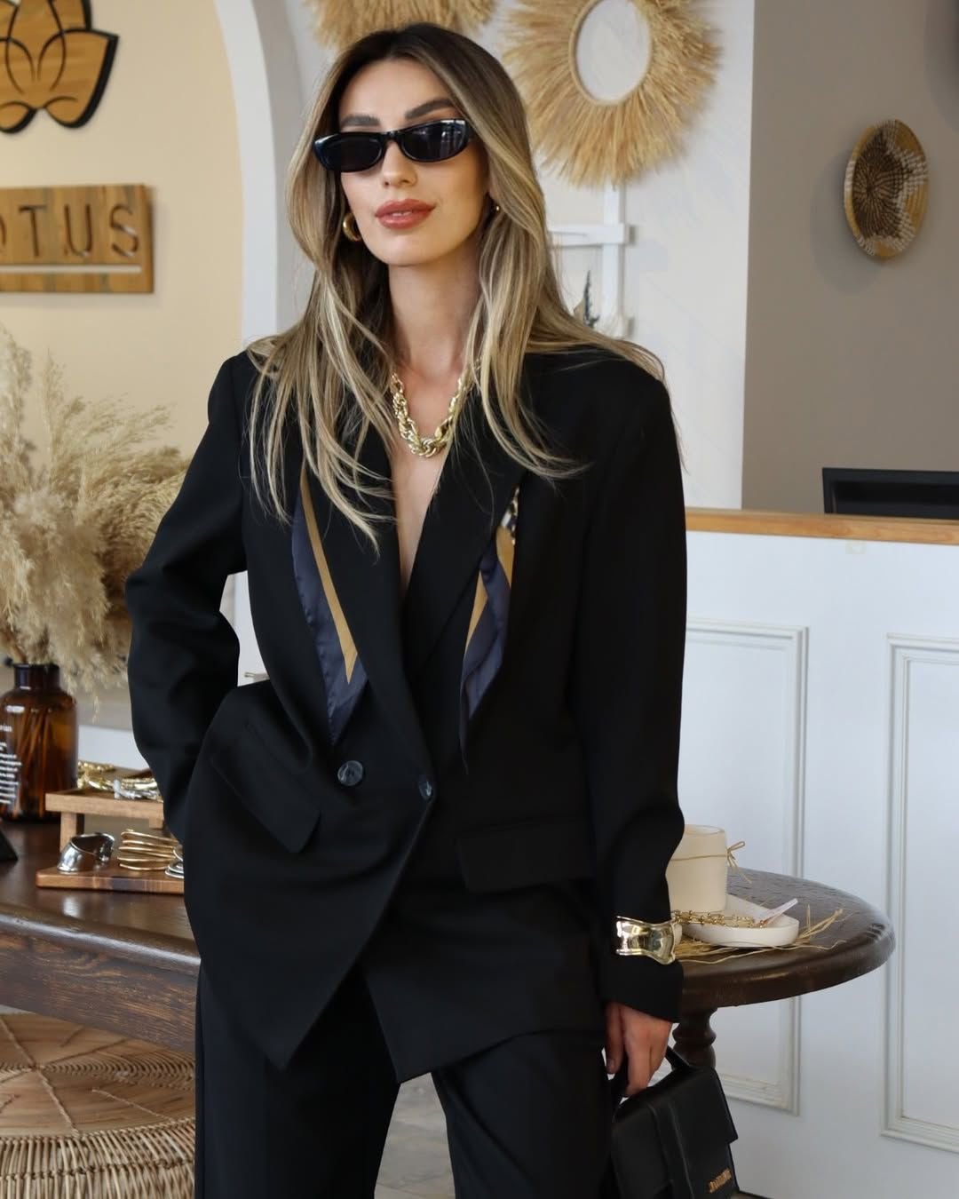 DILVIN DOUBLE BUTTON BLAZER JACKET - Image 2