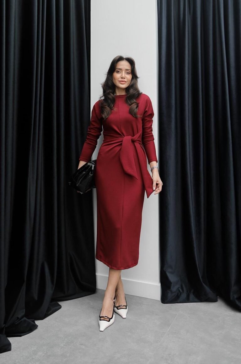 STAR TIE-FRONT DRESS