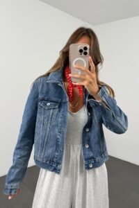 Blue Fitted Classic Denim Jacket