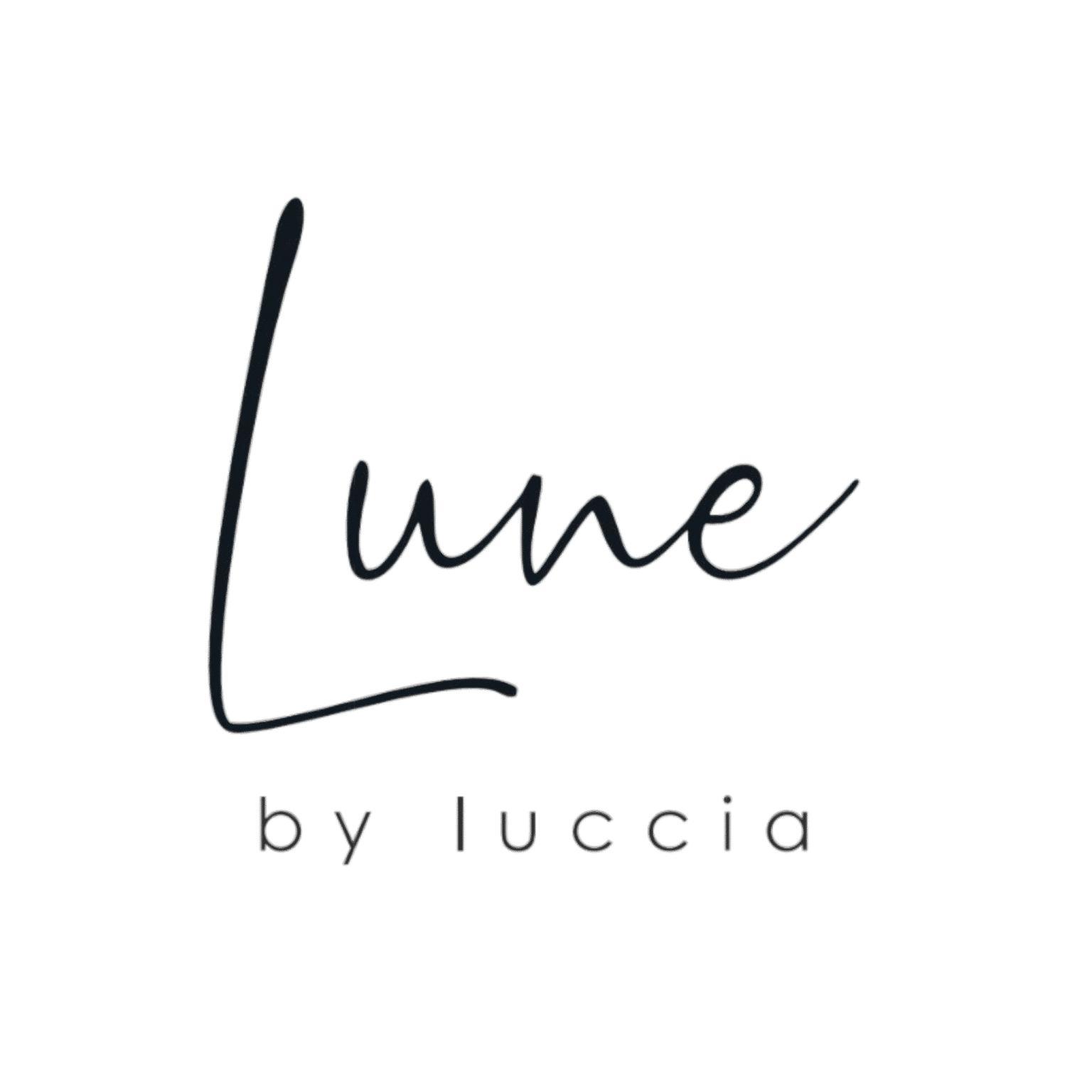 Lune by Luccia