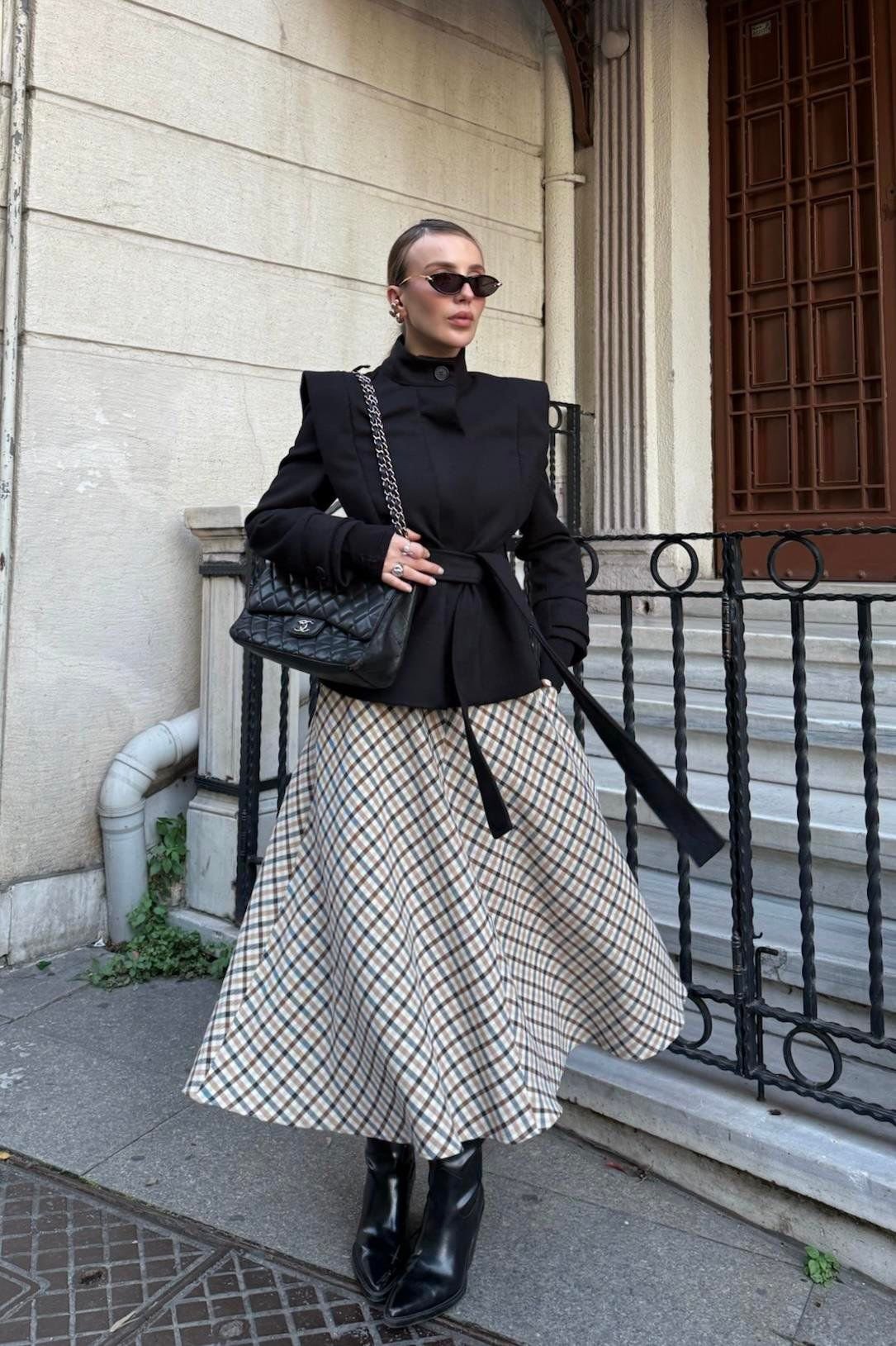 Padded Belted Cashmere Jacket - Image 9