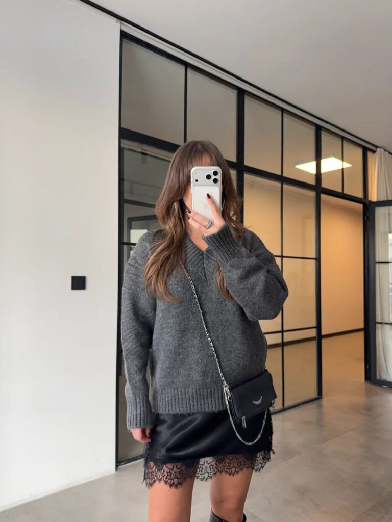 STRAPLESS SATIN DRESS SWEATER TWO-PIECE SET