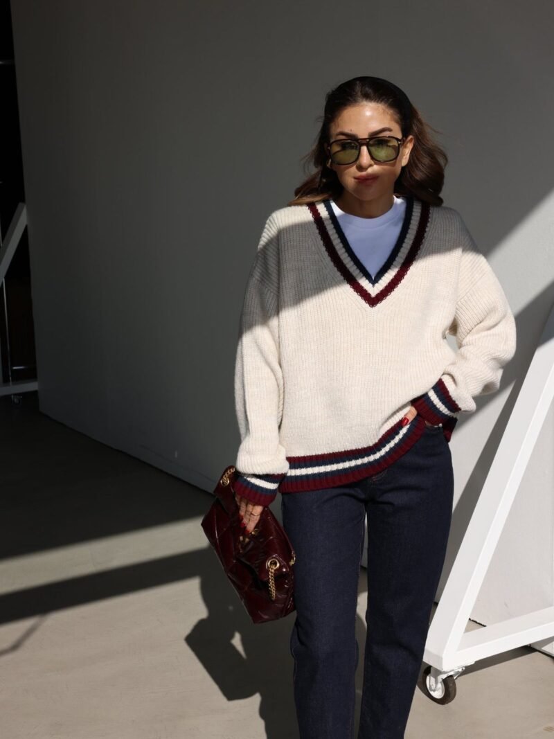 V Neck Massimo Sweatshirt