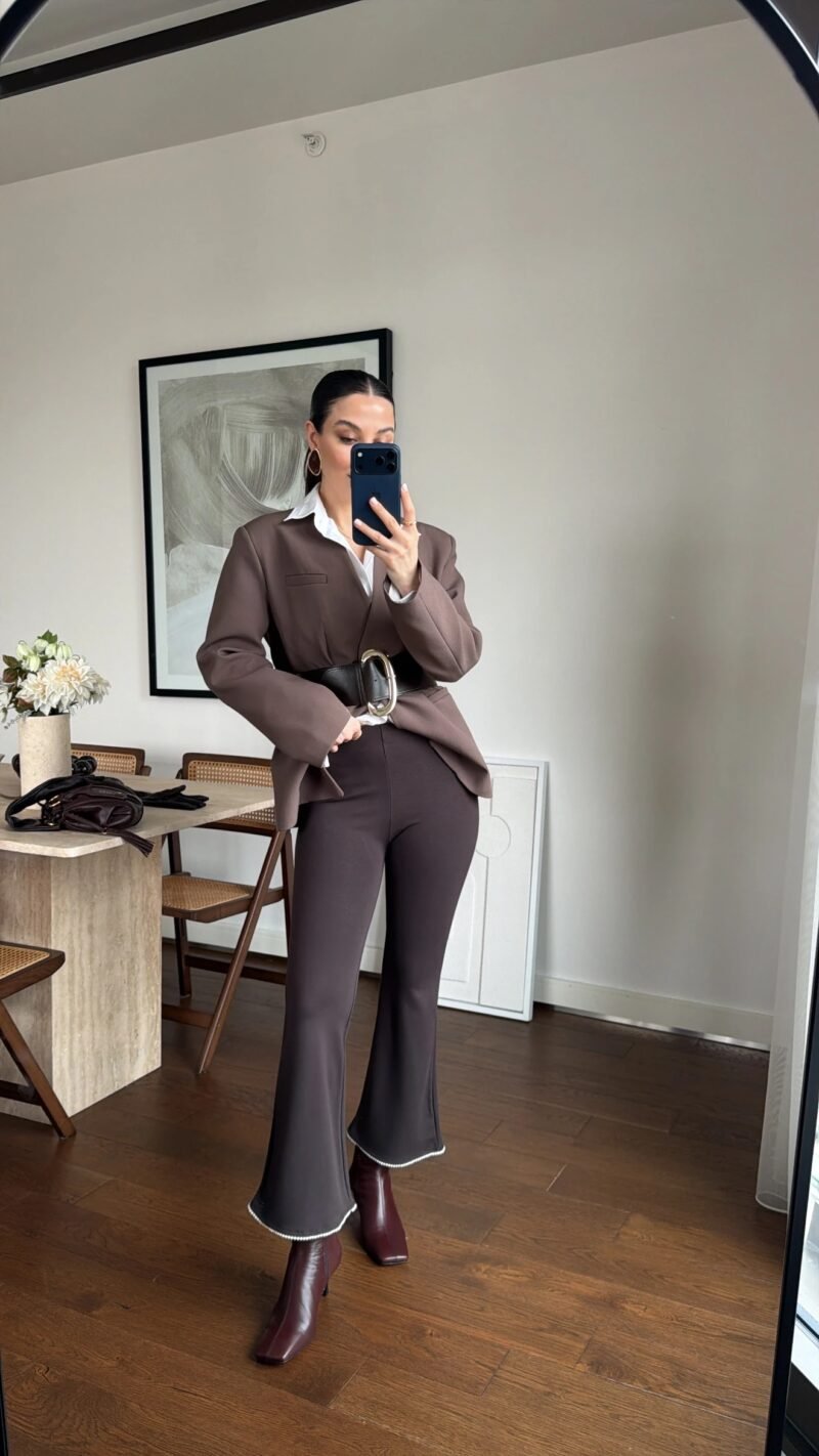 SPANISH FLARE LEGGINGS WITH BEADED DETAILS