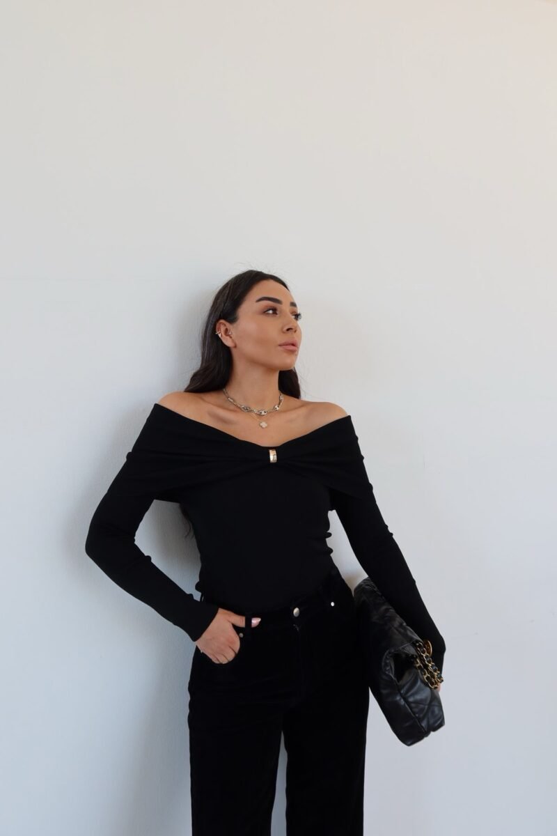 Bardot Neckline Knitted Blouse