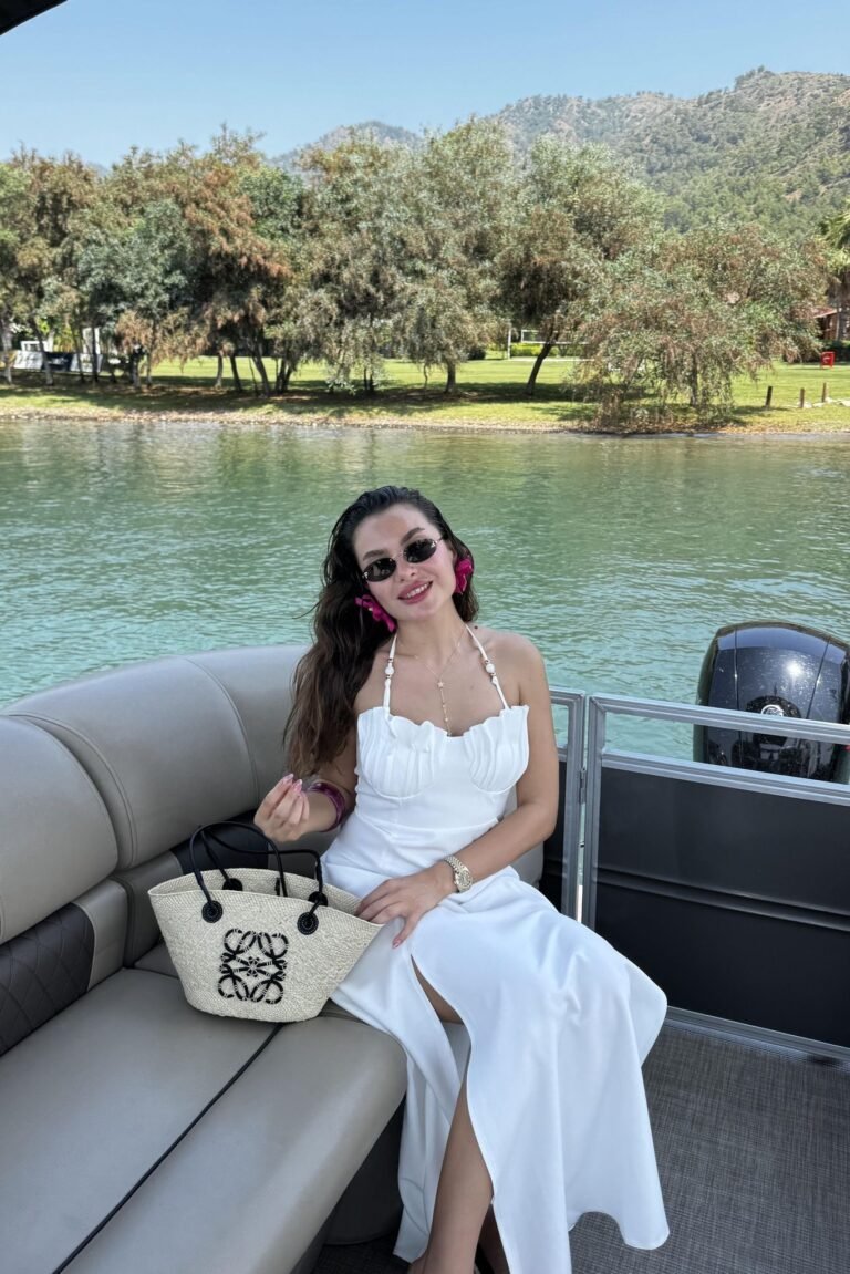 Crep Dress with Bust Cups and Slit Detail