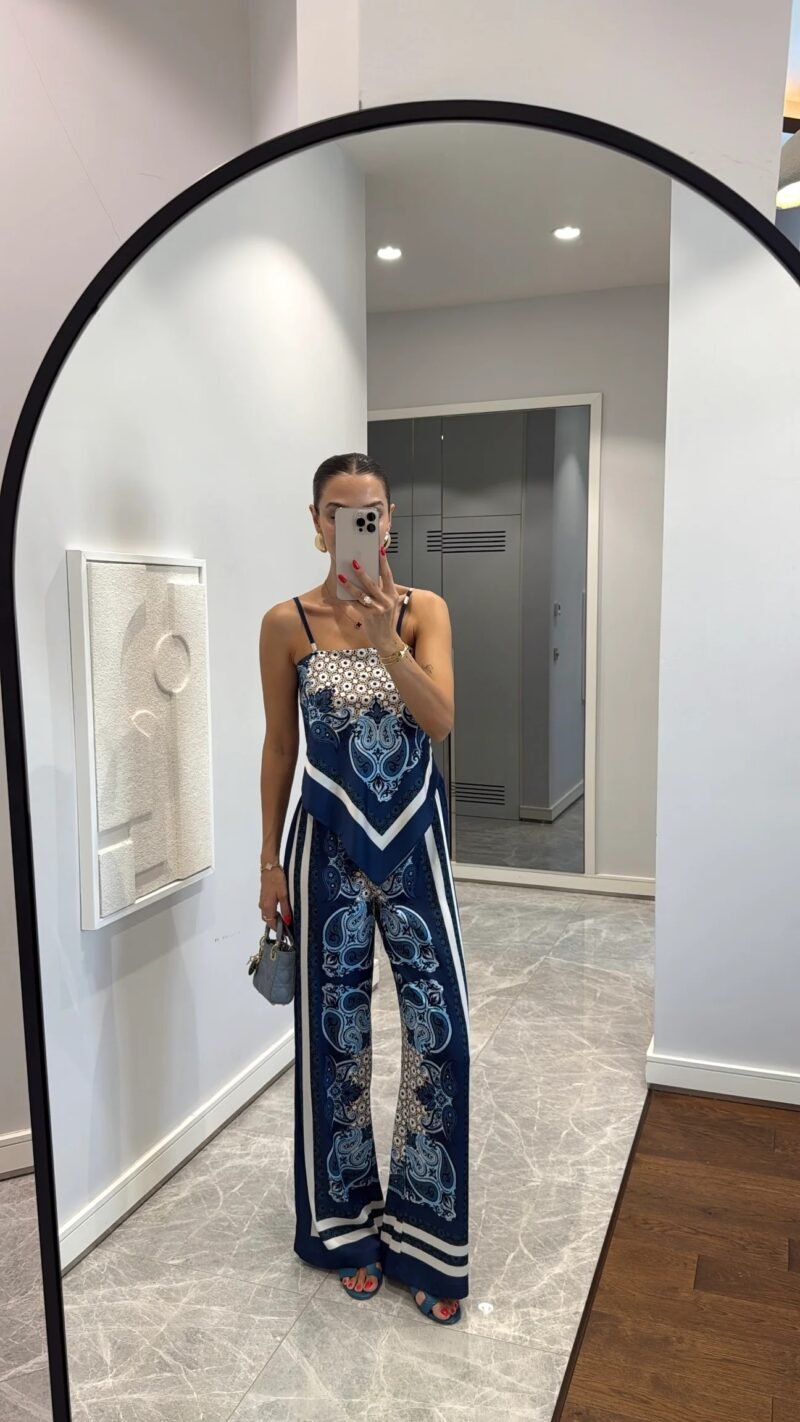 PATTERNED SATIN TROUSER SET