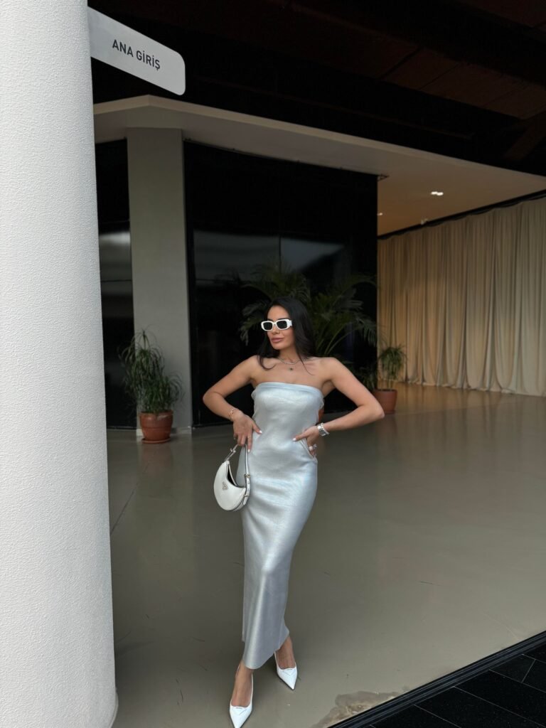 GRAY SHINY STRAPLESS LONG DRESS