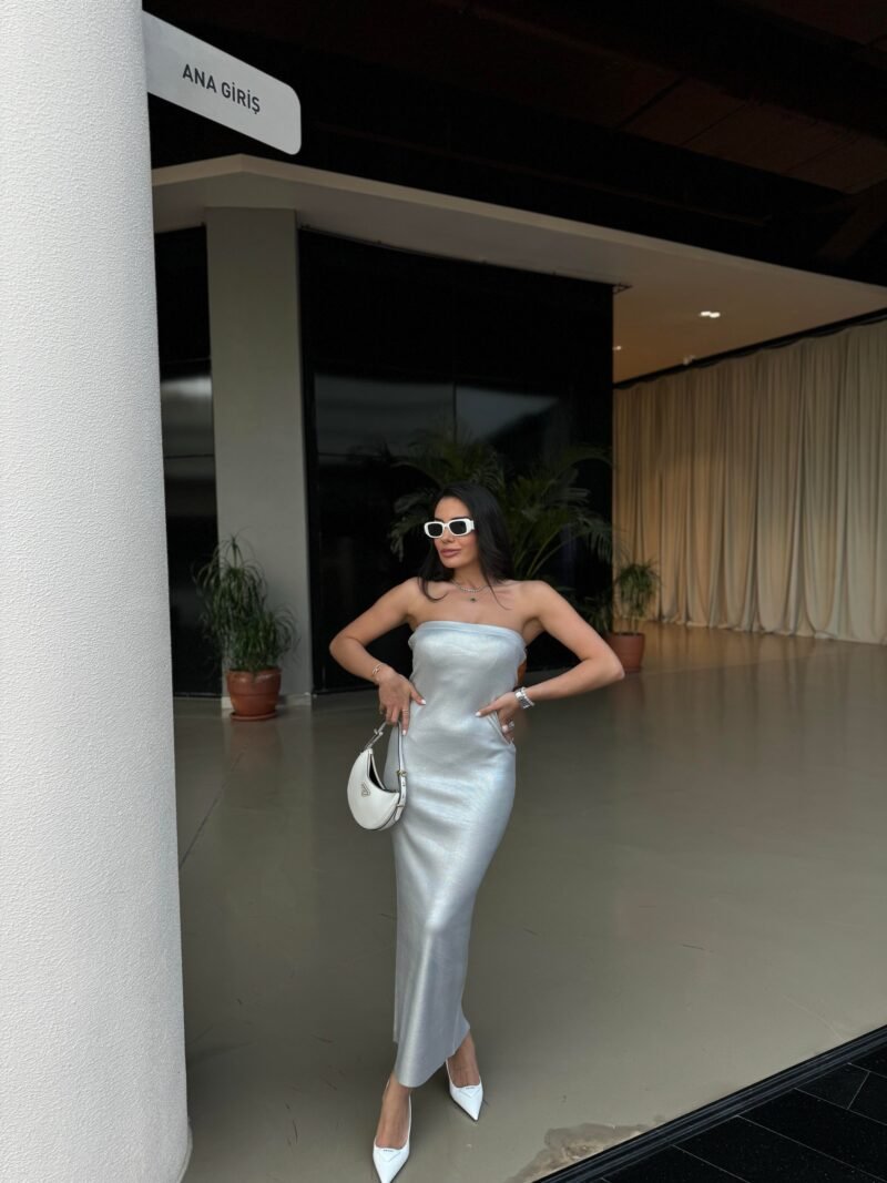 GRAY SHINY STRAPLESS LONG DRESS