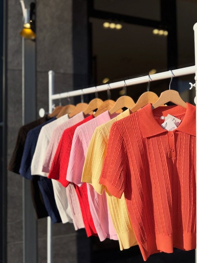 Polo Yaka Ajurlu T-shirt Blouse
