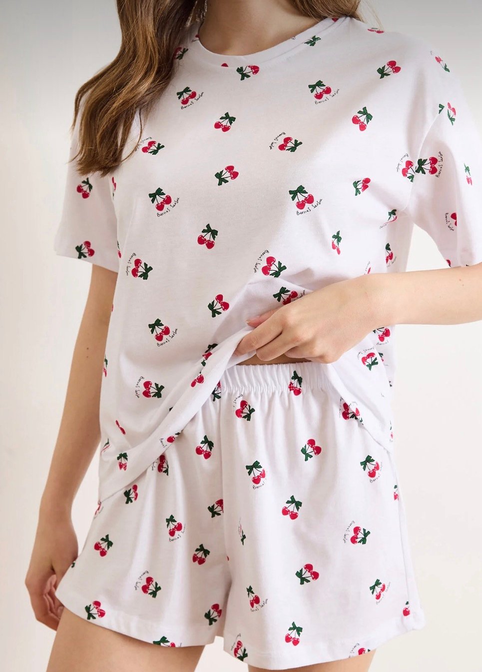 White Cherry Patterned Shorts Pajama Set - Image 3