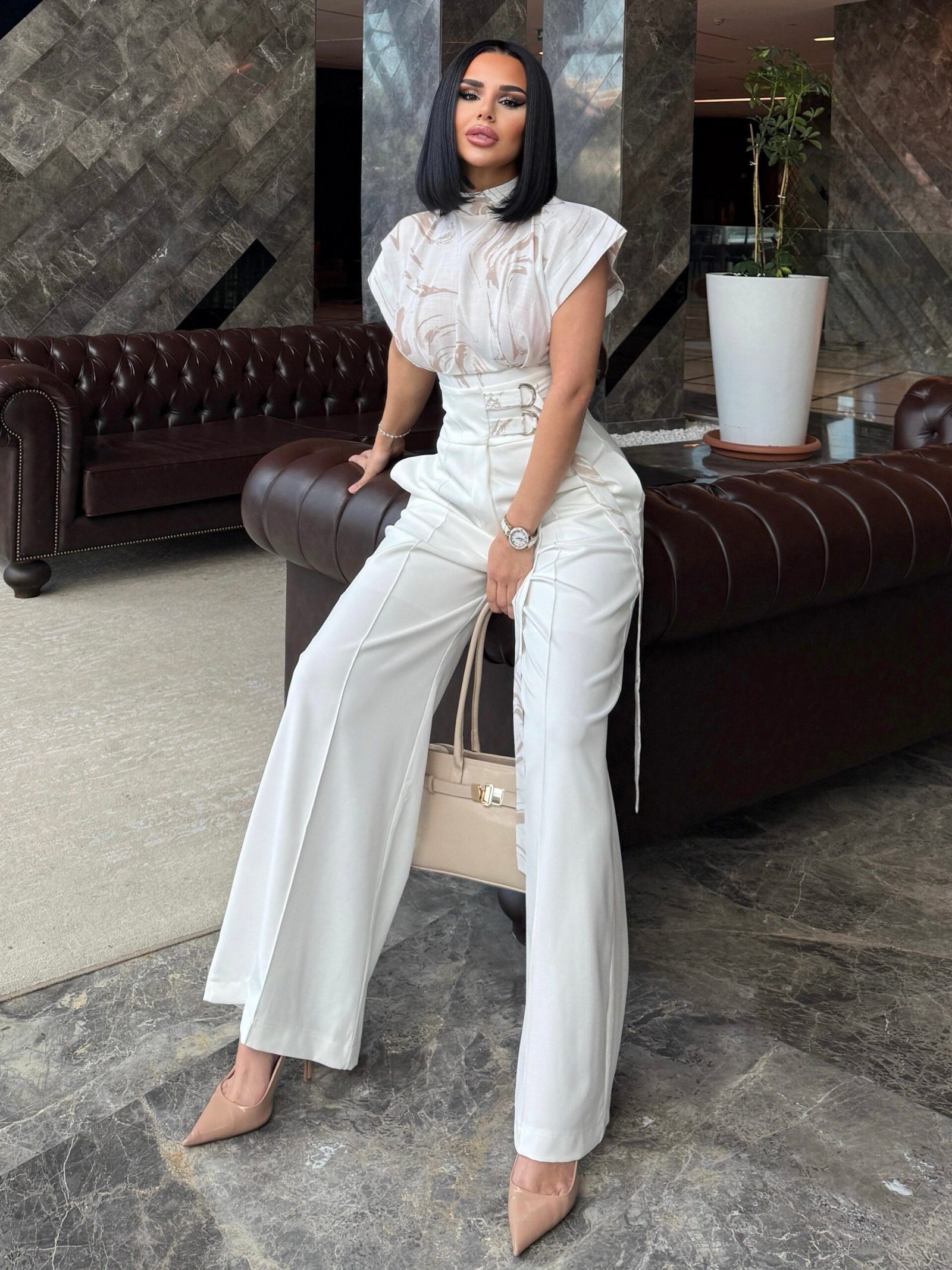 Patterned Design High-Neck Blouse and Palazzo Pants Set with Belt Detail - Image 2
