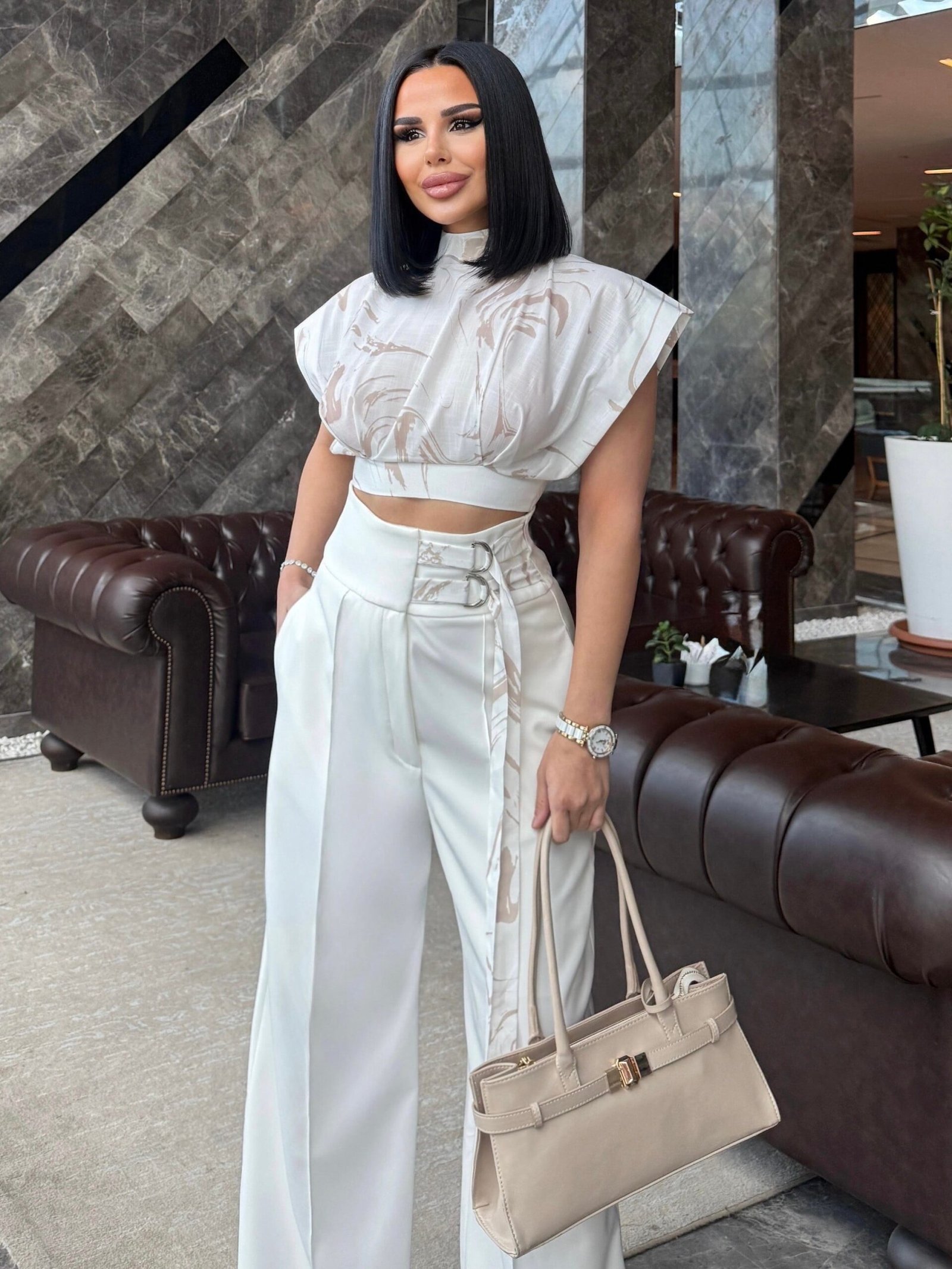 Patterned Design High-Neck Blouse and Palazzo Pants Set with Belt Detail - Image 5