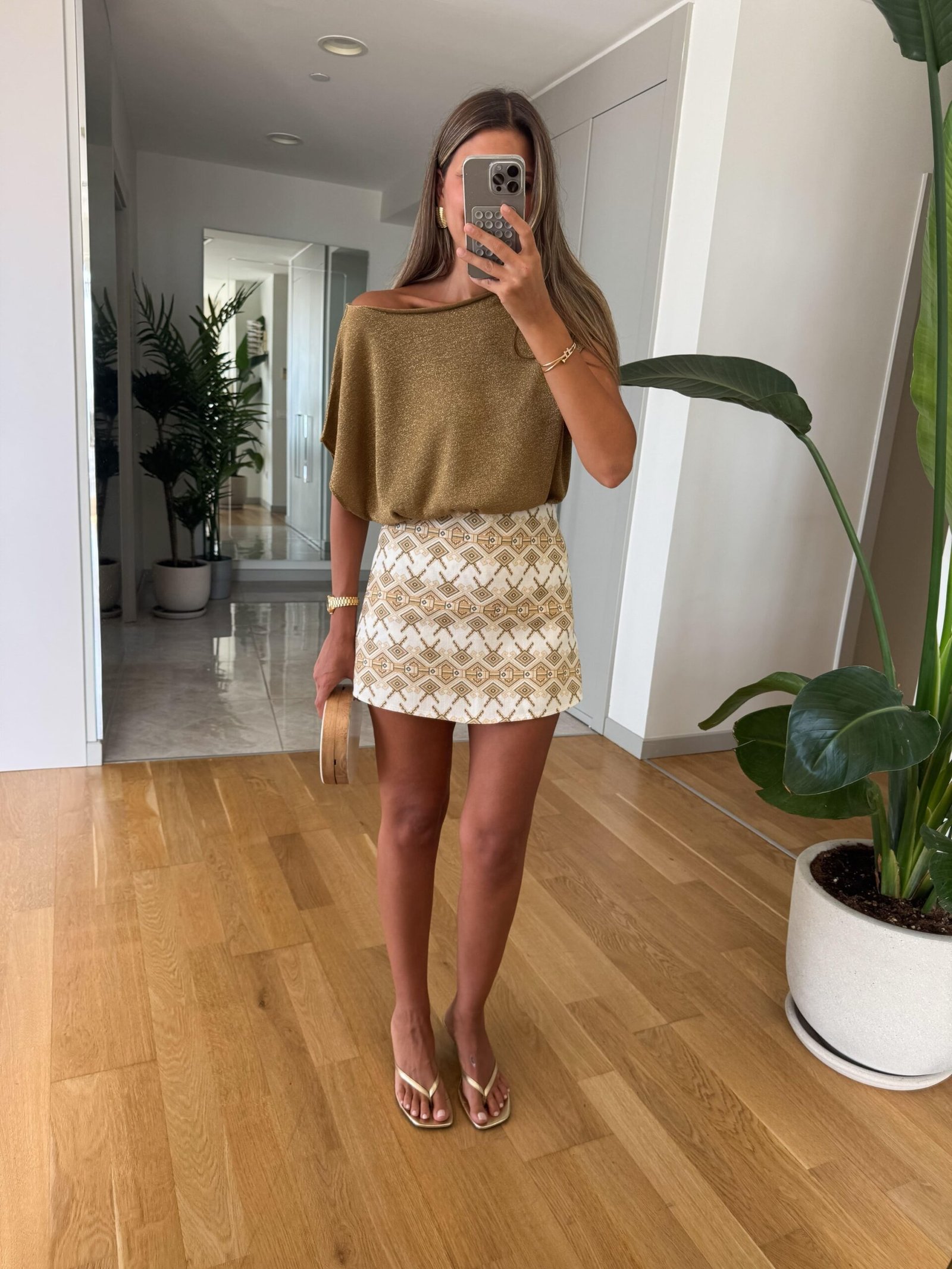 Isabella Linen Short Skirt - Image 2