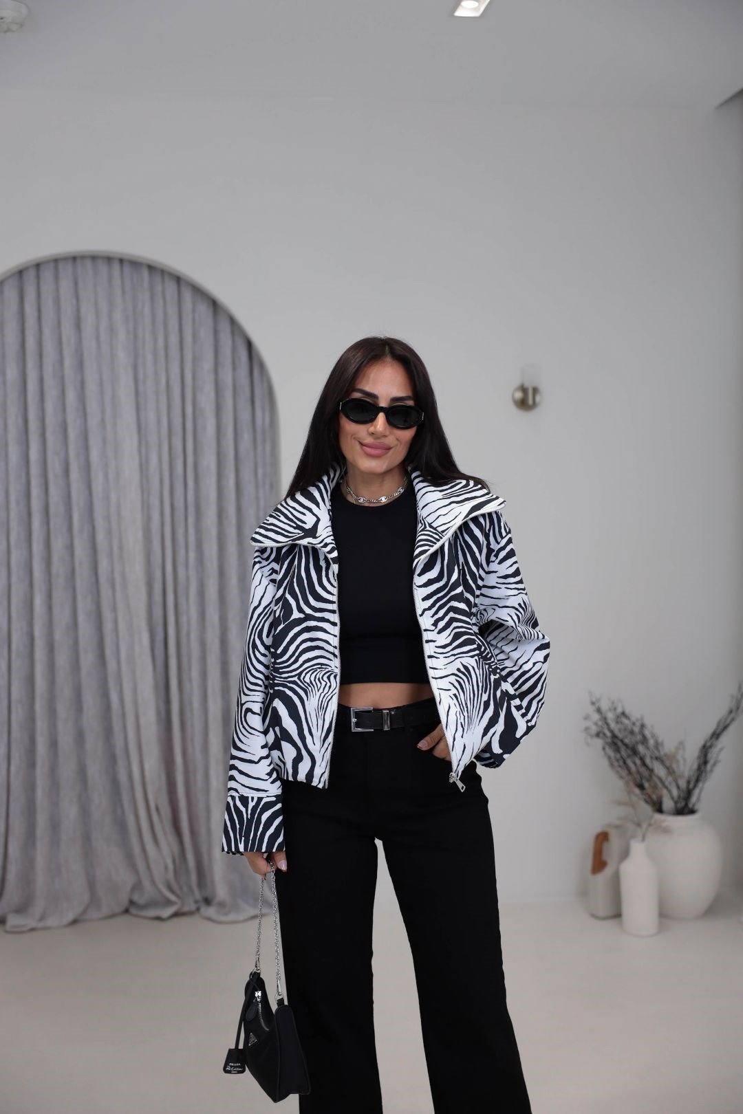 Zebra-Print Jacket with Zipper and Elastic Waist – Black & White - Image 4
