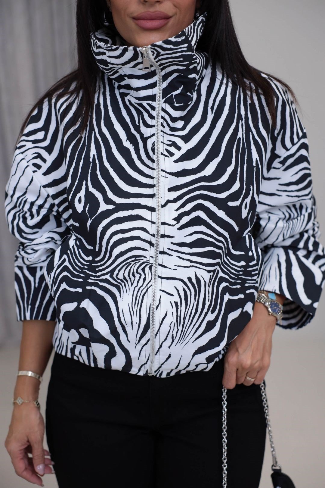 Zebra-Print Jacket with Zipper and Elastic Waist – Black & White - Image 3
